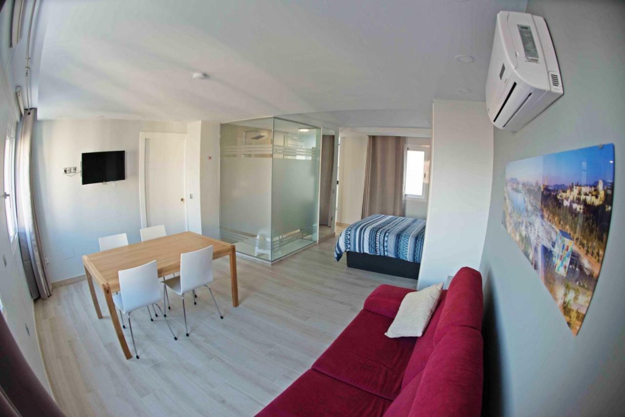 Luxury And Cozy Apartment มาลากา ภายนอก รูปภาพ